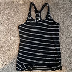 Old Navy Active Tank Top size extra-small